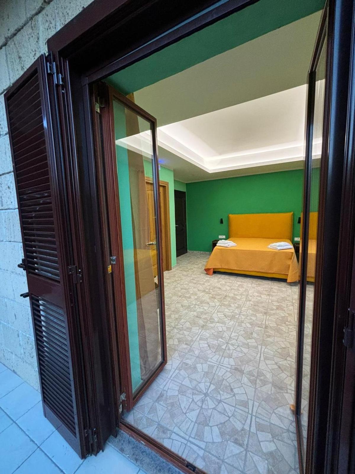 Domus Arco Romano Guest House Itri Dış mekan fotoğraf