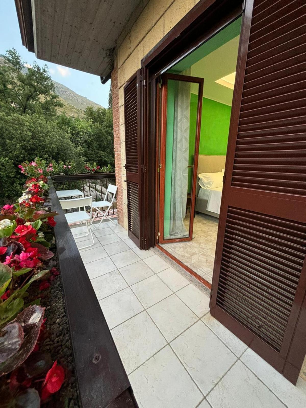 Domus Arco Romano Guest House Itri Dış mekan fotoğraf