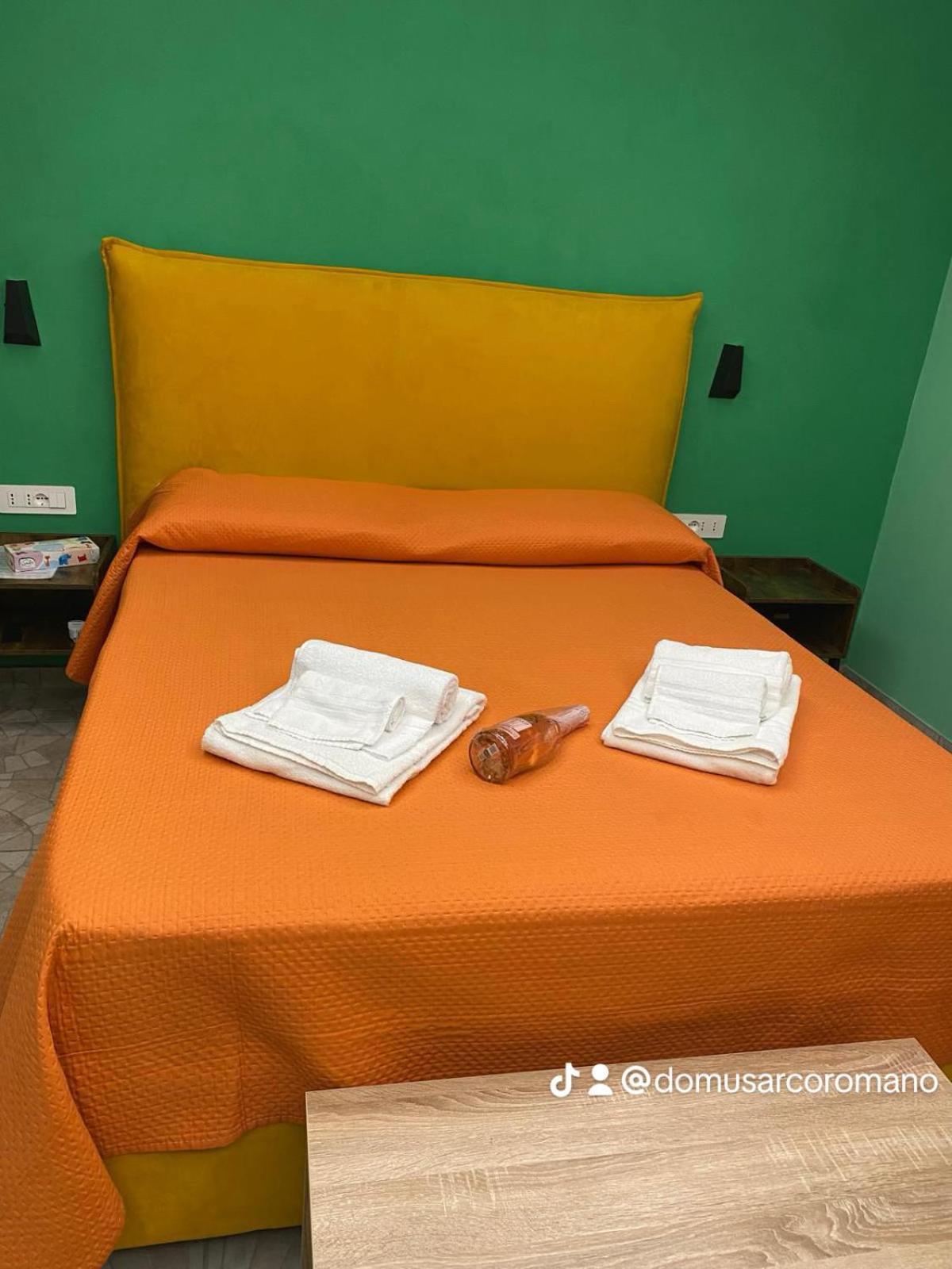 Domus Arco Romano Guest House Itri Dış mekan fotoğraf